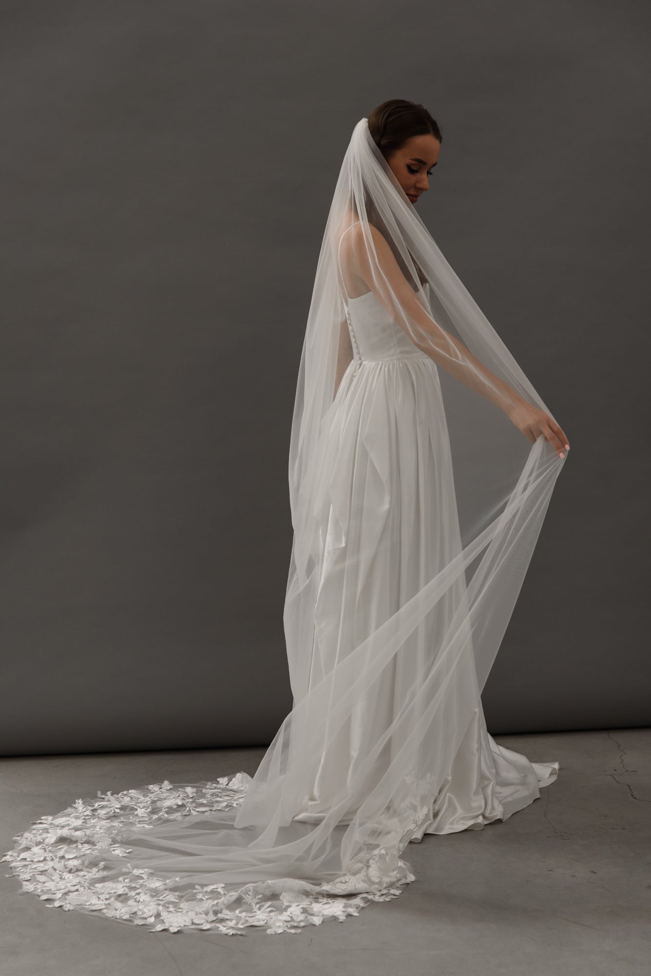 Elegant Cathedral Bridal Veil
