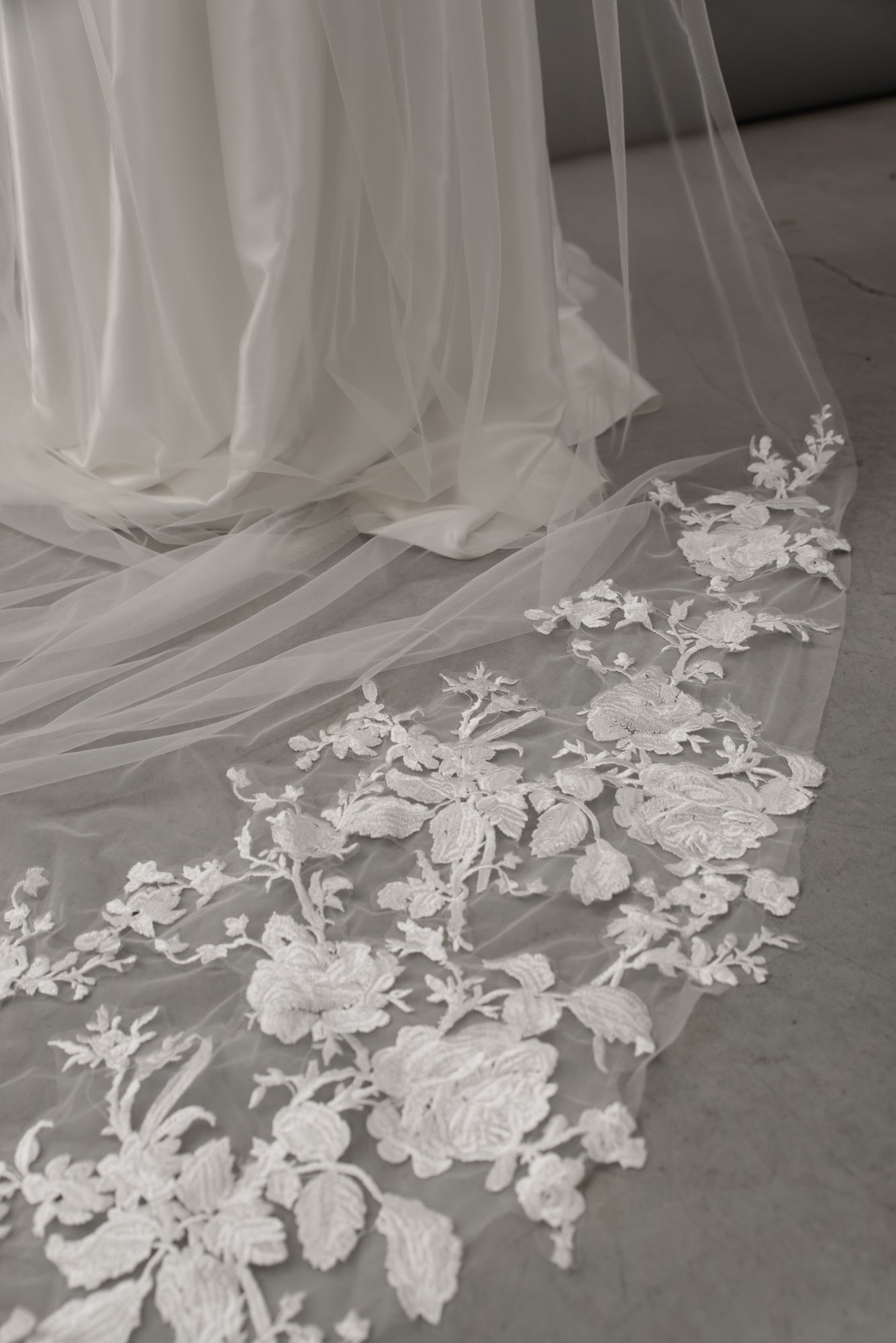 Elegant Cathedral Bridal Veil