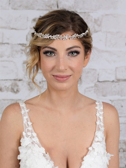 Ivory Pearl and Crystal hairpiece for wedding - CBB Market 