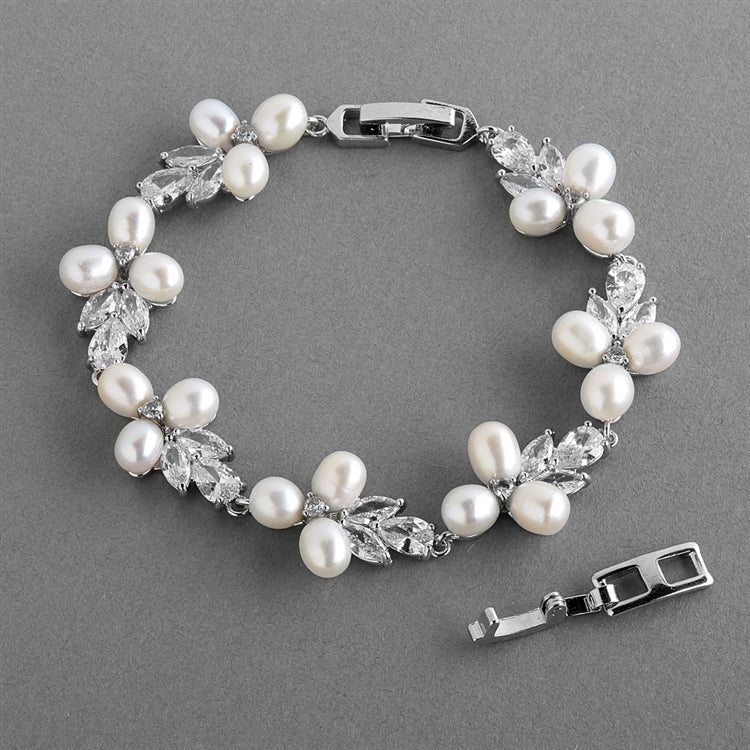 Bridal Bracelet With Pearls - CBB Market 