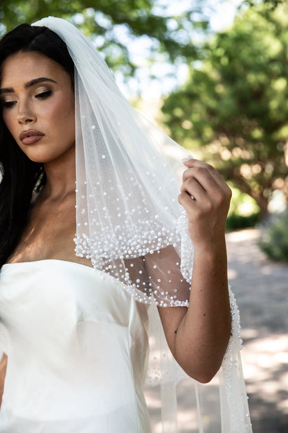 Heirloom Bridal Veil Cathedral